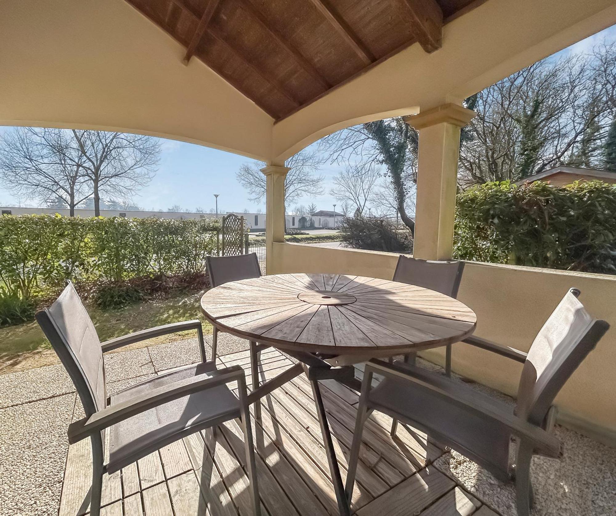 Holiday home L'oree Des Buis, Piscine Privatisable